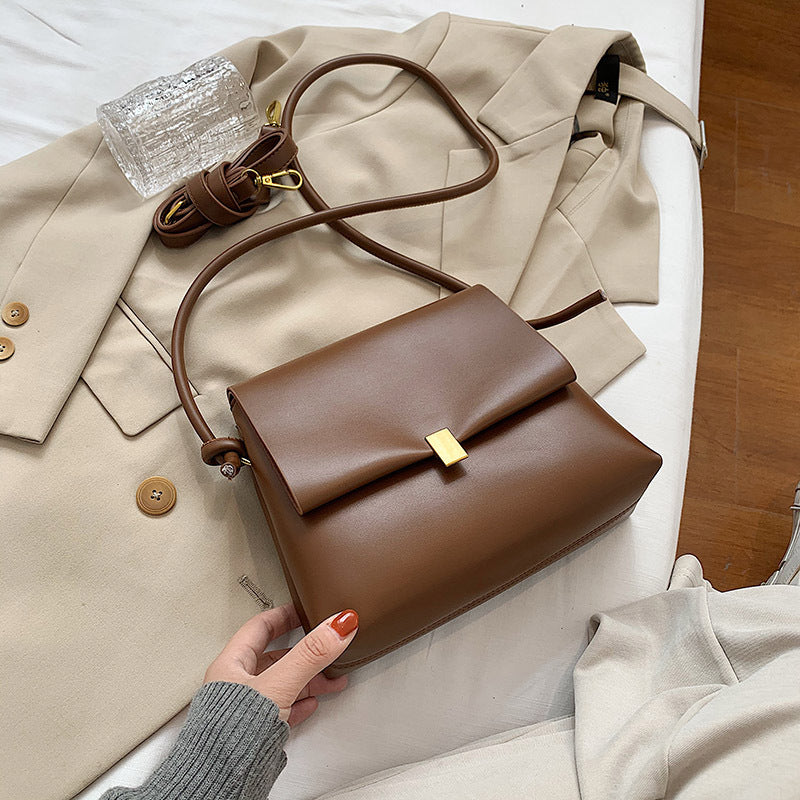 Nischendesign-Tasche für Frauen neue Mode Winter Retro weiches Leder Mode Internet beliebte Allgleiches Umhängetasche Messenger Bag
