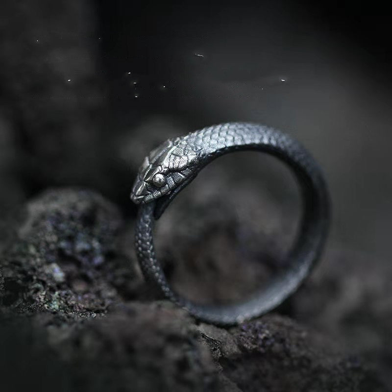 خاتم أوروبوروس بتصميم أصلي جديد ذو فم حي
