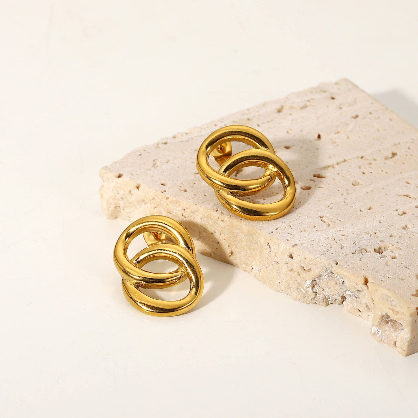 European And American 18K Gold-plated Stainless Steel Chain Short Earrings For Women