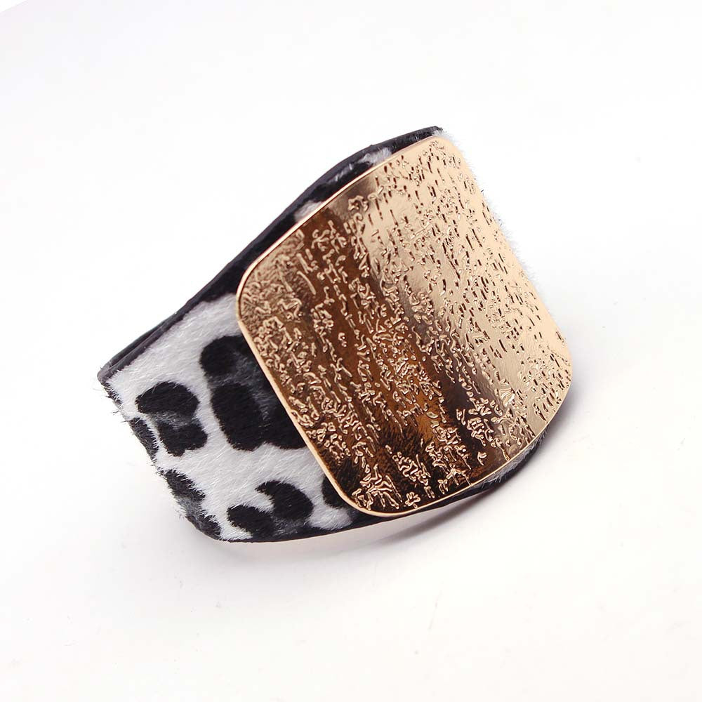 Personality Geometry Wide Horsehair Leopard Print Bangle Bracelet