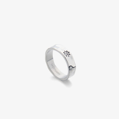 Frosty Ring Male And Female Star Niche Design