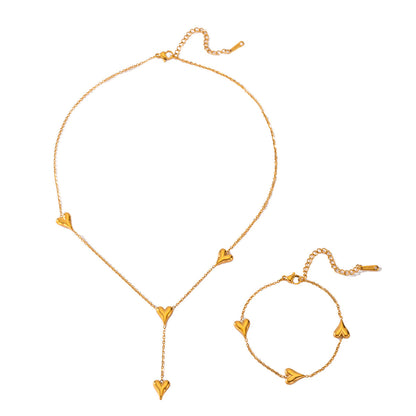 Pfirsichherz-Quastenhalskette für Frauen, besonderes Design