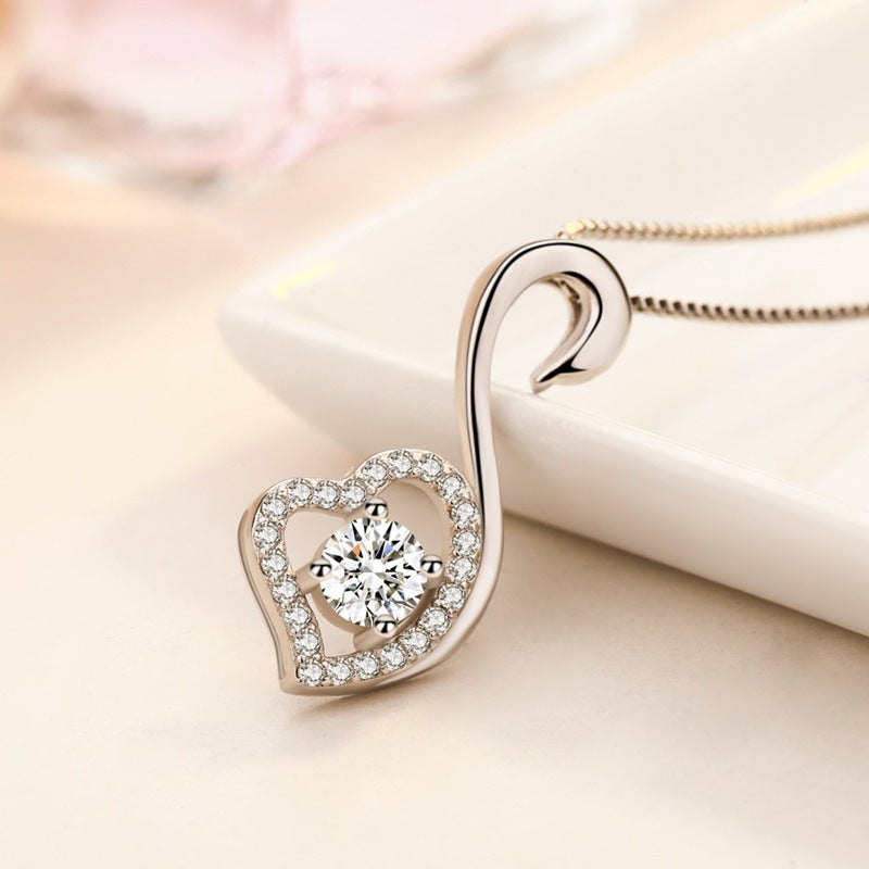 Ladies swan necklace