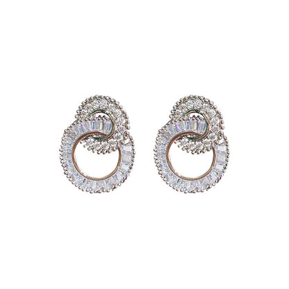 Fashion circle earrings