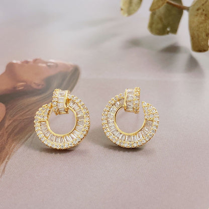 أقراط أذن من الفضة الإسترلينية S925 مرصعة بالزركون بالكامل