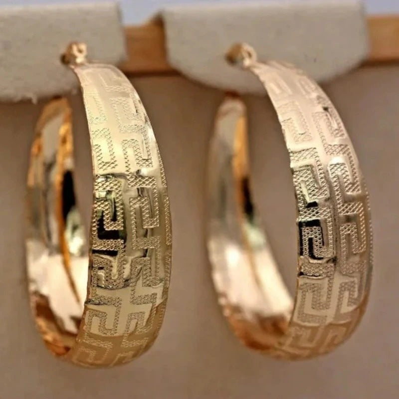 أقراط نسائية بتصميم ريترو على شكل خاتم ذهبي