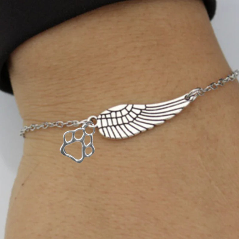 أجنحة نحاسية عتيقة مصنوعة يدويًا من سبائك معدنية