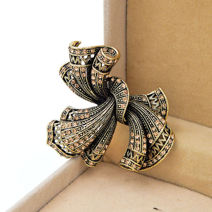 Vintage Bow Alloy Brooch Lady's Suit