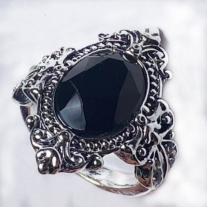 خاتم بتصميم بومة عتيقة مرصع بأحجار الراين