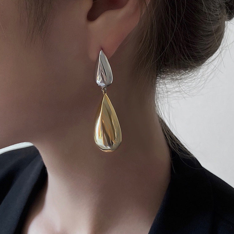 Contrast Color Glossy Water Drop Asymmetric Earrings