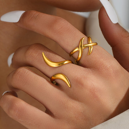 Simple Geometric Line Irregular Cross Thumb Ring