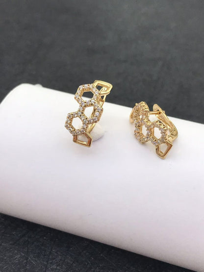 أقراط نسائية بسيطة بتصميم ريترو