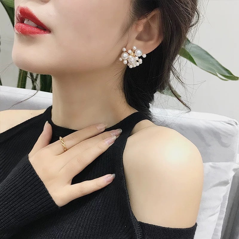 Temperament Small Pearl Firework Shaped Earrings