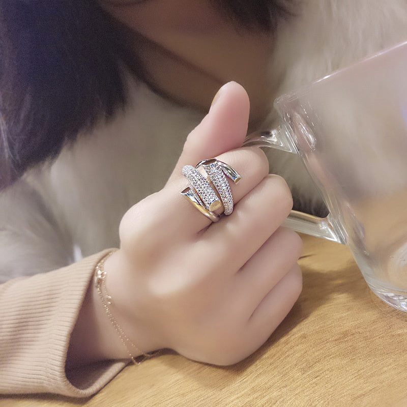 خاتم نسائي متناسق بتصميم إصبع السبابة